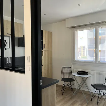 Unique 70m2, Proches Thermes, Parking Gratuit Apartment